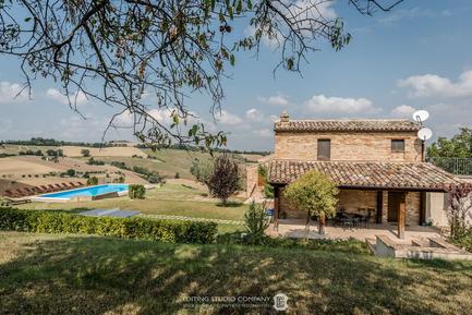 Gemütliches Ferienhaus : Region Adria für 14 Personen