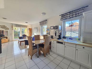 Gemütliches Ferienhaus : Region Neßmersiel für 4 Personen