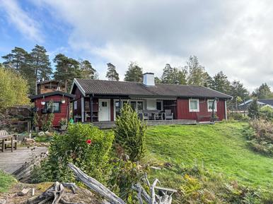 Gemütliches Ferienhaus : Region Närke für 5 Personen