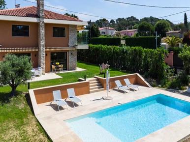  Für 12 Personen: Hübsches Apartment / Ferienwohnung in der Region Mougins