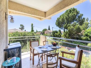  Für 4 Personen: Hübsches Apartment / Ferienwohnung in der Region Bandol