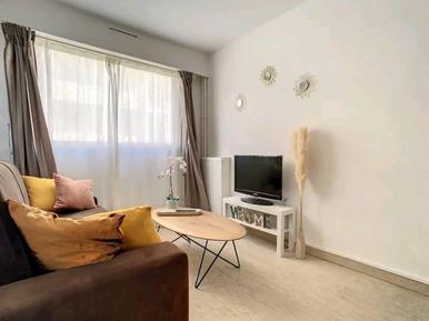  Für 2 Personen: Hübsches Apartment / Ferienwohnung in der Region Golfe Juan