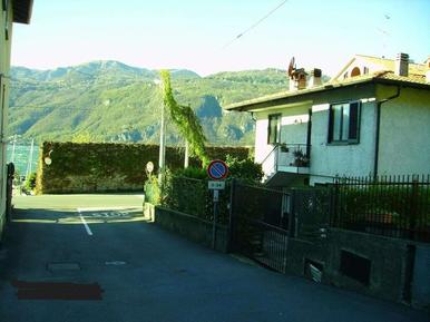 Gemütliches Ferienhaus : Region Lierna für 6 Personen