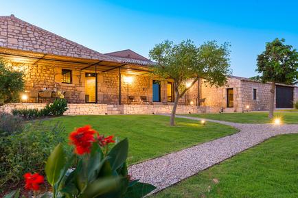 Gemütliches Ferienhaus : Region Plaia Grande für 12 Personen