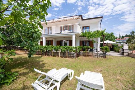  Für 4 Personen: Hübsches Apartment / Ferienwohnung in der Region Krk
