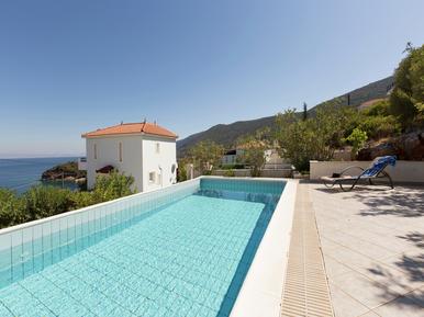 Ferienhaus mit Pool Ferienhaus mit Pool