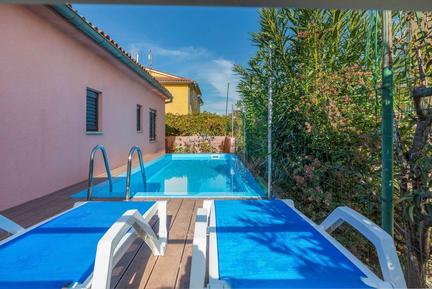 Gemütliches Ferienhaus : Region Fazana für 8 Personen