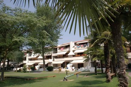  Für 4 Personen: Hübsches Apartment / Ferienwohnung in der Region Lignano Sabbiadoro