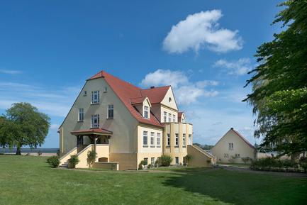  Für 4 Personen: Hübsches Apartment / Ferienwohnung in der Region Rügen