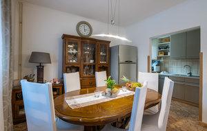 Gemütliches Ferienhaus : Region Šariki für 8 Personen