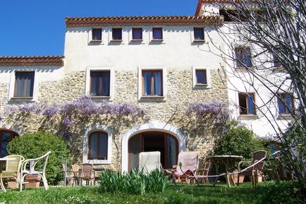 Ferienhaus mit Pool Ferienhaus mit Pool