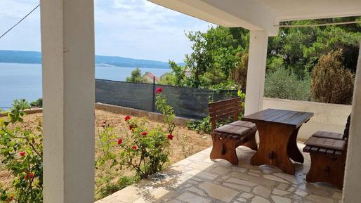  Für 4 Personen: Hübsches Apartment / Ferienwohnung in der Region Makarska Riviera