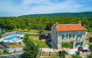 Gemütliches Ferienhaus : Region Trgetari für 7 Personen