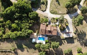 Gemütliches Ferienhaus : Region Kukurini für 8 Personen