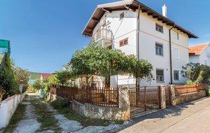  Für 4 Personen: Hübsches Apartment / Ferienwohnung in der Region Pirovac