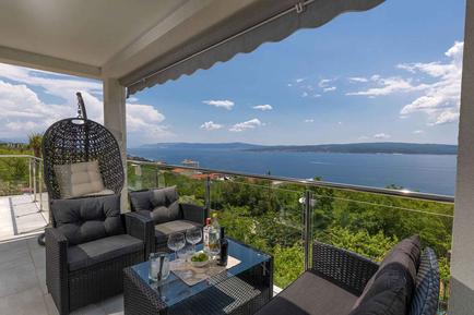  Für 4 Personen: Hübsches Apartment / Ferienwohnung in der Region Dramalj