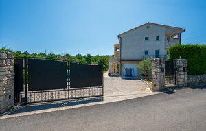 Gemütliches Ferienhaus : Region Boljevici für 7 Personen