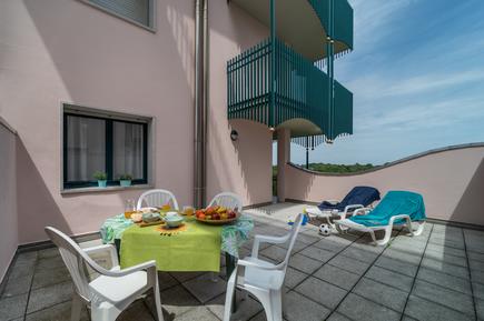  Für 8 Personen: Hübsches Apartment / Ferienwohnung in der Region Bibione