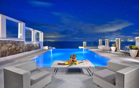 Ferienhaus mit Pool Ferienhaus mit Pool
