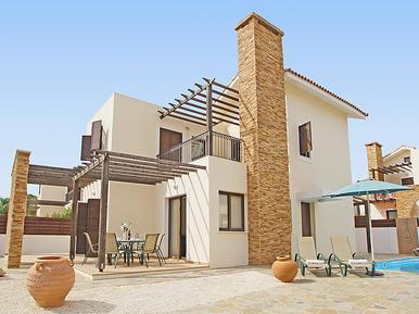 Ferienhaus mit Pool Ferienhaus mit Pool