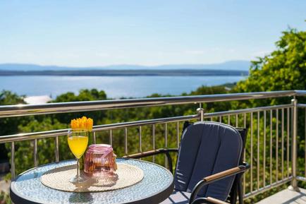  Für 3 Personen: Hübsches Apartment / Ferienwohnung in der Region Dramalj