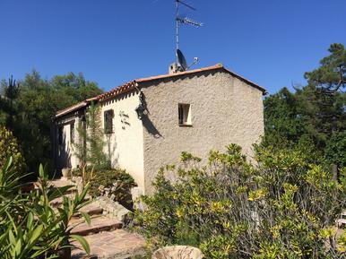 Gemütliches Ferienhaus : Region Fréjus für 4 Personen